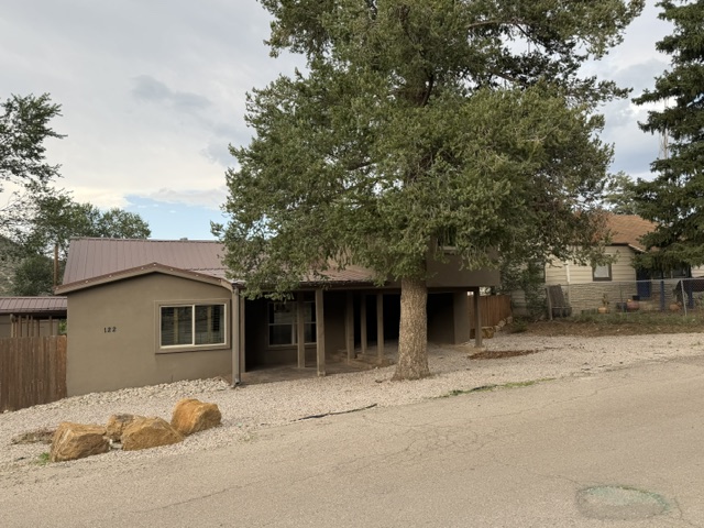 122 Nob Hill Drive - 1