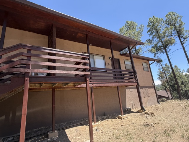 303 Raquet Drive - 1